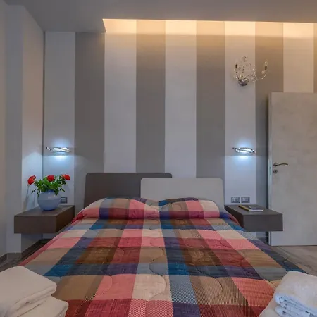 Villa Biliotti House *