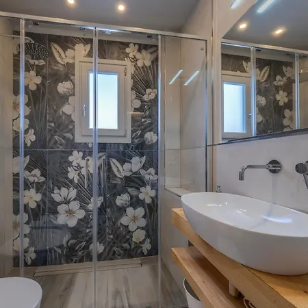 Biliotti House Villa *