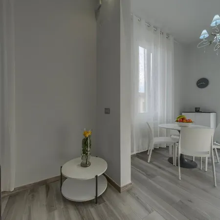 Biliotti House